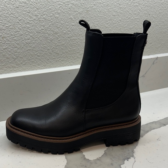 Sam Edelman Black Laguna Chelsea Ankle Boots - Picture 11 of 14